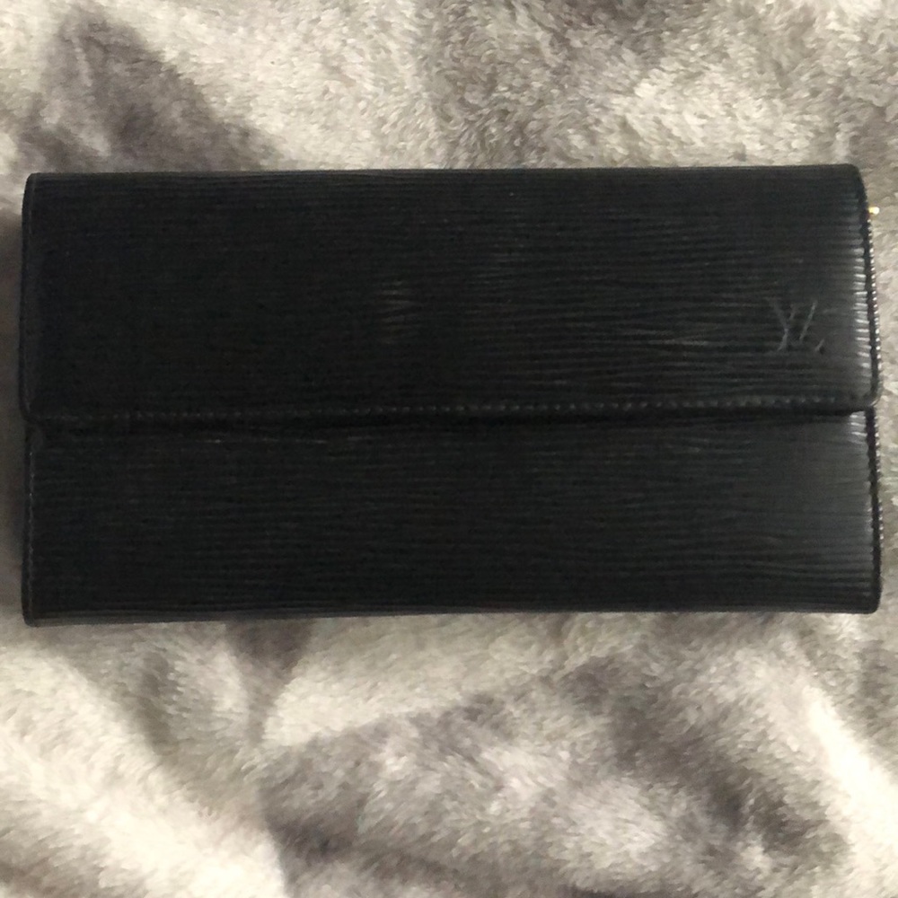 Louis Vuitton Epi Wallet